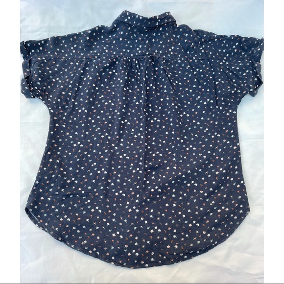 Women's Floral Print Short Sleeve Button-Down Camp Shirt - Picture 11 of 11